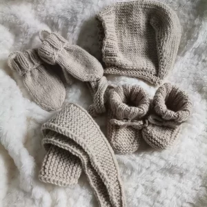 wełniany komplet dziecięcy