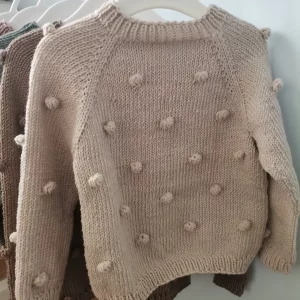 wełniane swetry dziecięce w bąble